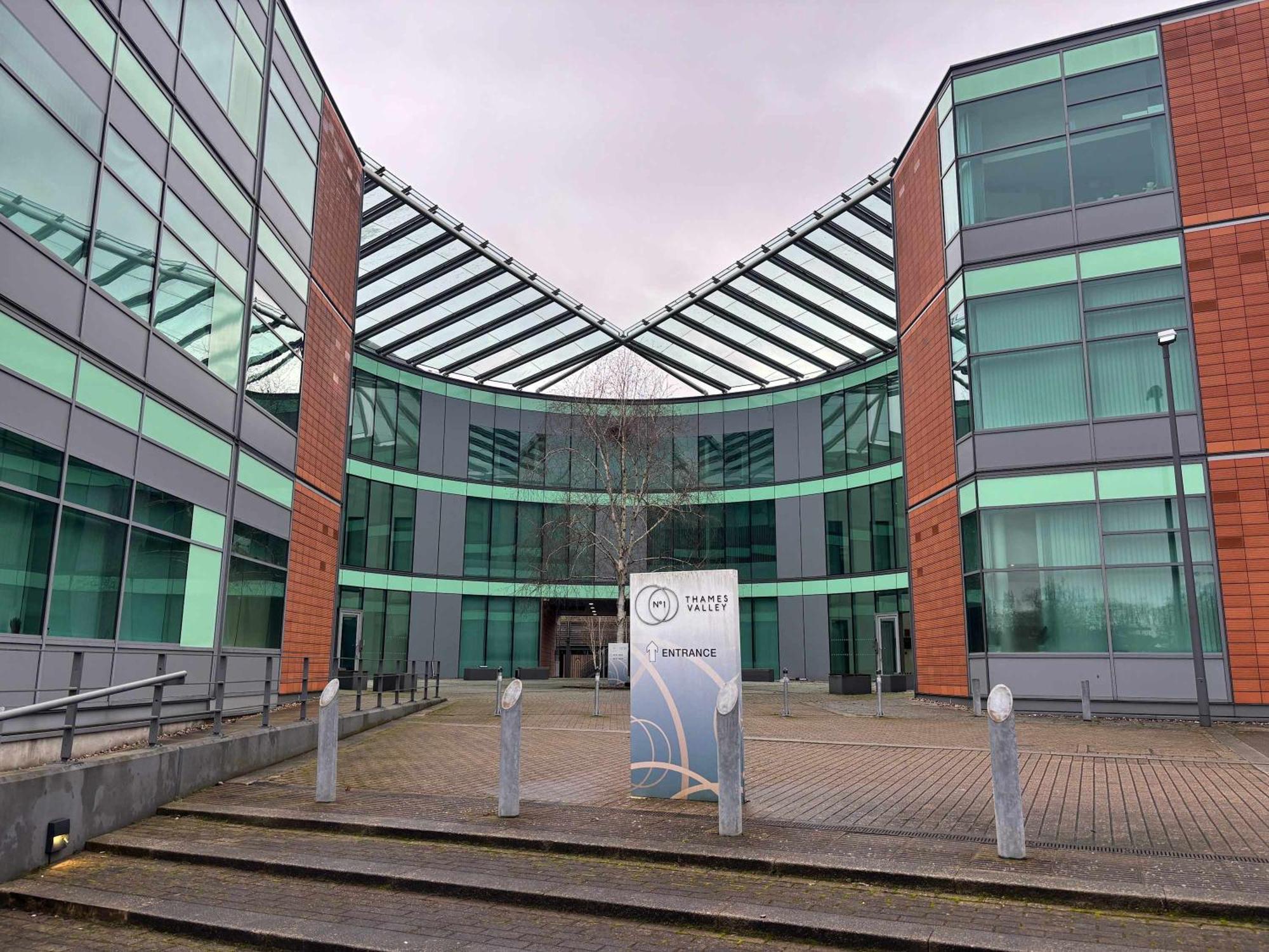 Modern Studio In Bracknell With Free Parking Exterior foto